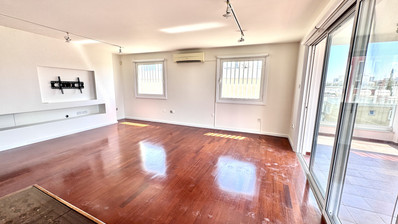 Spacious Three Bedroom Apartment Plus Office In Neapoli For Rent