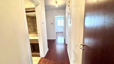 Spacious Three Bedroom Apartment Plus Office In Neapoli For Rent