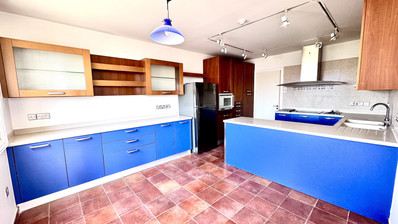Spacious Three Bedroom Apartment Plus Office In Neapoli For Rent