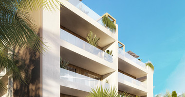 Spacious Two Bedroom Apartment with swimming pool in Popular Universal Area