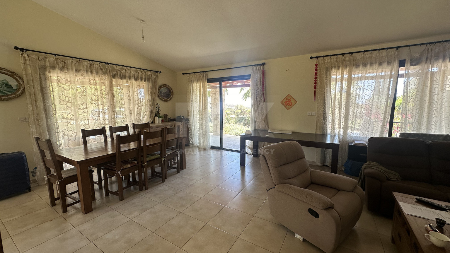 Charming three-Bedroom Detached Bungalow in Secret valley for Sale