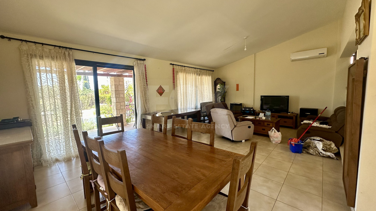 Charming three-Bedroom Detached Bungalow in Secret valley for Sale