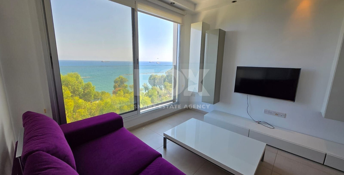 Seafront Three-Bedroom Penthouse for Rent in Germasogeia - Dasoudi Area