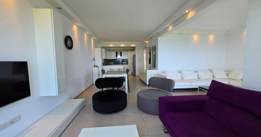 Seafront Three-Bedroom Penthouse for Rent in Germasogeia - Dasoudi Area