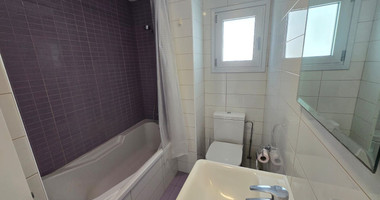 Seafront Three-Bedroom Penthouse for Rent in Germasogeia - Dasoudi Area