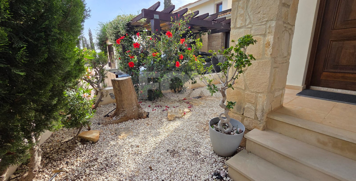 Three Bedroom Villa for Sale in the exclusive Aphrodite Hills
