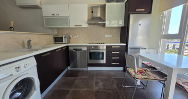 Fully Furnished Three-Bedroom Apartment for Rent Just 20m from the Sea