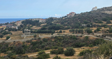 Residential Development Land for Sale in Agios Tychonas with Sea Views
