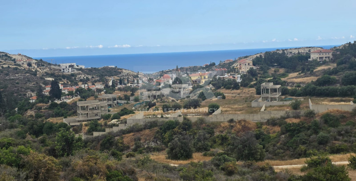 Residential Development Land for Sale in Agios Tychonas with Sea Views
