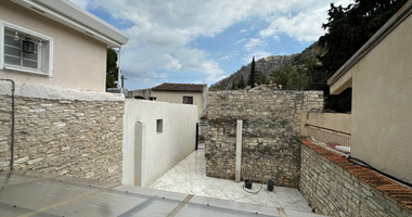 Modern Two bedroom Semi-Detached House for Sale in Agios Georgios Lemessos