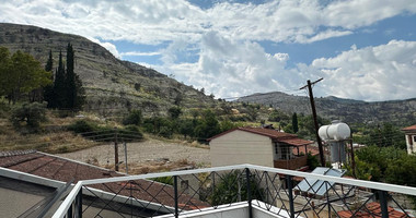 Modern Two bedroom Semi-Detached House for Sale in Agios Georgios Lemessos
