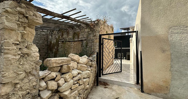 Modern Two bedroom Semi-Detached House for Sale in Agios Georgios Lemessos