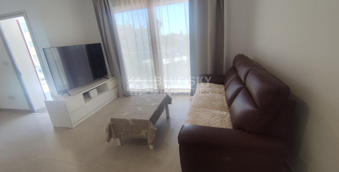 Modern 1-Bedroom Apartment with Park Views & Large Veranda – Apostoloi Petrou & Pavlou