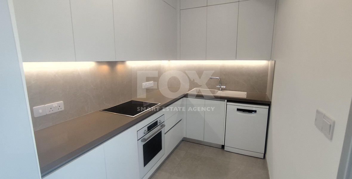 Modern 1-Bedroom Apartment with Park Views & Large Veranda – Apostoloi Petrou & Pavlou