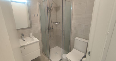 Modern 1-Bedroom Apartment with Park Views & Large Veranda – Apostoloi Petrou & Pavlou