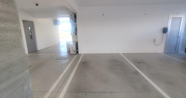 Modern 1-Bedroom Apartment with Park Views & Large Veranda – Apostoloi Petrou & Pavlou