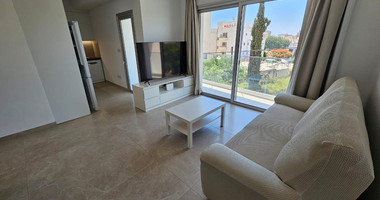 Modern 1-Bedroom Apartment with Park Views & Large Veranda – Apostoloi Petrou & Pavlou