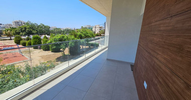Modern 1-Bedroom Apartment with Park Views & Large Veranda – Apostoloi Petrou & Pavlou