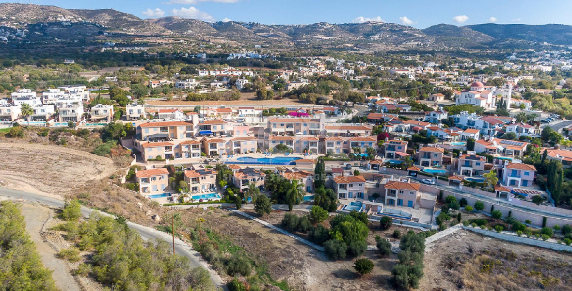 Two Bedroom Ground Floor Apartment for Sale in Tremithousa Paphos