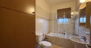 RENT: Elegant 4-Bedroom Detached Family Home IN Ekali.