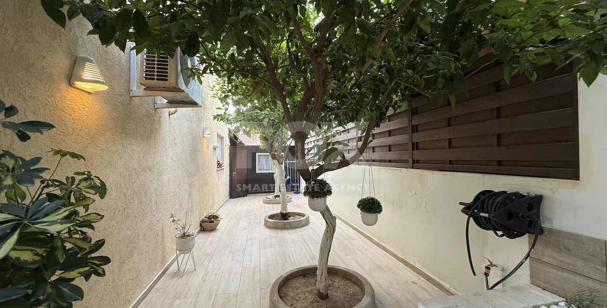 RENT: Elegant 4-Bedroom Detached Family Home IN Ekali.