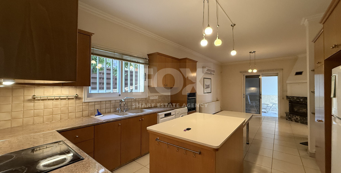 RENT: Elegant 4-Bedroom Detached Family Home IN Ekali.
