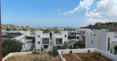 Luxury 3-Bedroom House for Sale in Agios Athanasios