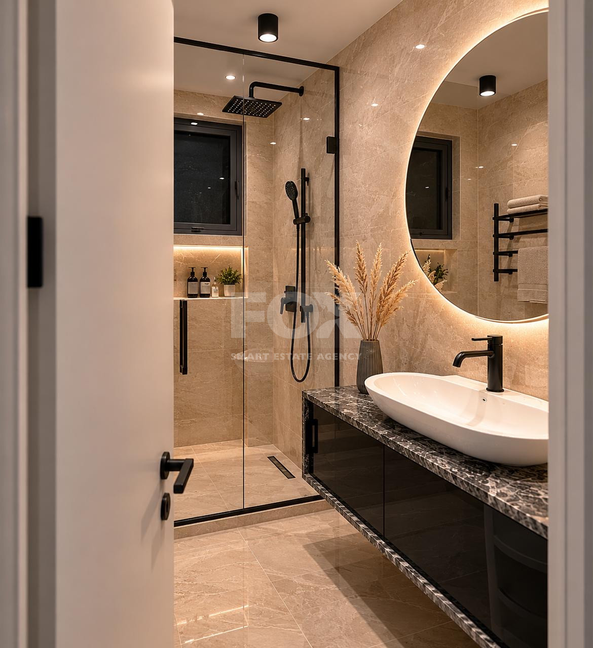 Exclusive three bedroom Whole-Floor Penthouse with Private Veranda in Paphos center, for sale
