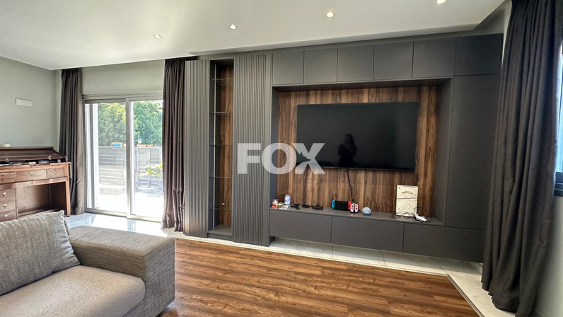 Semi-detached house for rent 328 m² in Ypsonas, Limassol, Cyprus