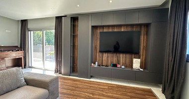 Luxury Seven-Bedroom Semi-Detached House for Rent in Ypsonas