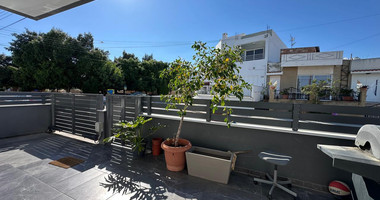 Luxury Seven-Bedroom Semi-Detached House for Rent in Ypsonas