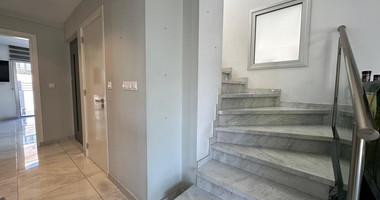 Luxury Seven-Bedroom Semi-Detached House for Rent in Ypsonas