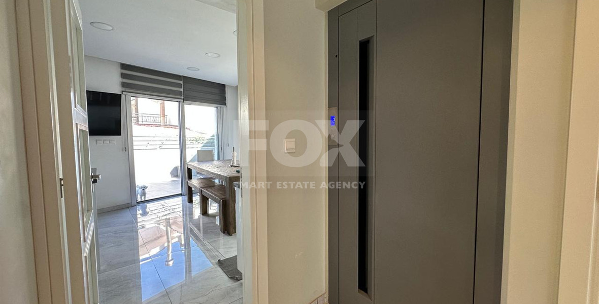 Luxury Seven-Bedroom Semi-Detached House for Rent in Ypsonas