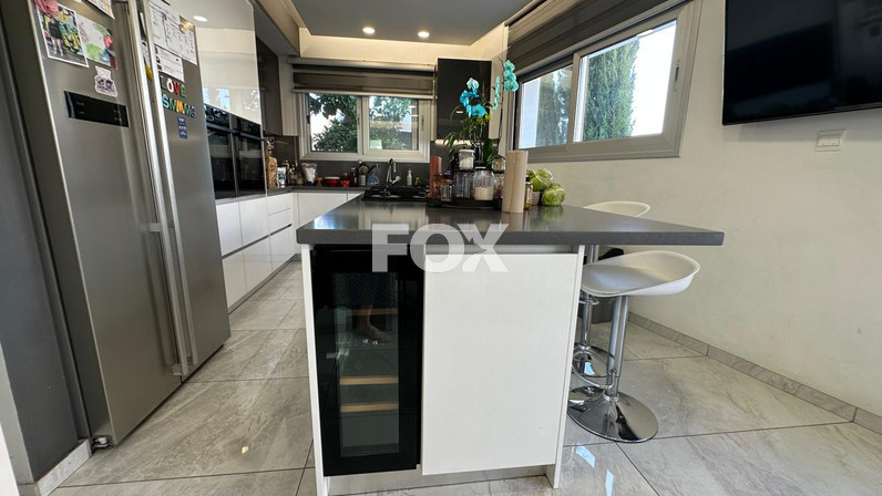 Semi-detached house for rent 328 m² in Ypsonas, Limassol, Cyprus