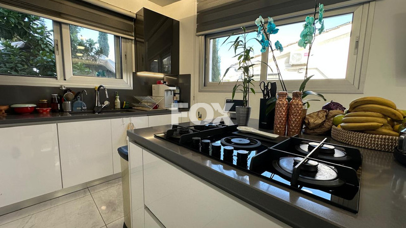 Semi-detached house for rent 328 m² in Ypsonas, Limassol, Cyprus