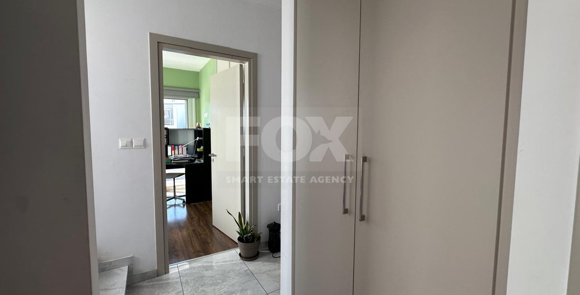 Luxury Seven-Bedroom Semi-Detached House for Rent in Ypsonas