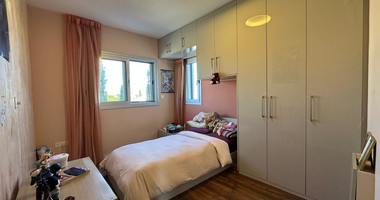 Luxury Seven-Bedroom Semi-Detached House for Rent in Ypsonas