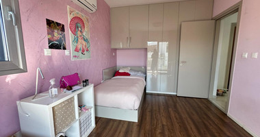 Luxury Seven-Bedroom Semi-Detached House for Rent in Ypsonas