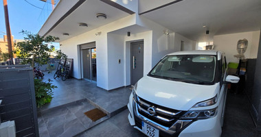 Luxury Seven-Bedroom Semi-Detached House for Rent in Ypsonas