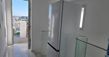 Luxury Seven-Bedroom Semi-Detached House for Rent in Ypsonas