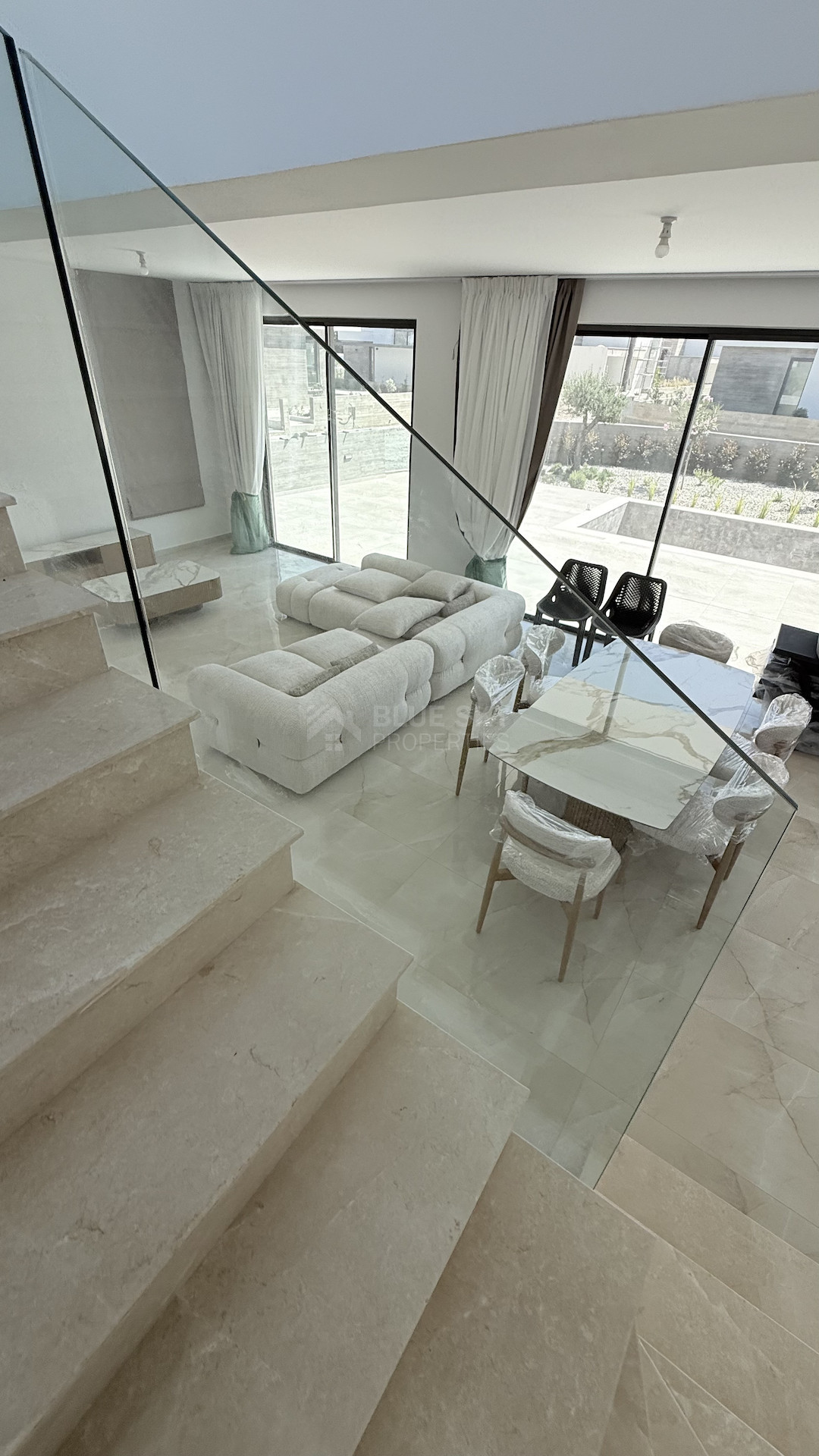 For rent Modern three Bedroom Detached Villa in Geroskipou, in Paphos