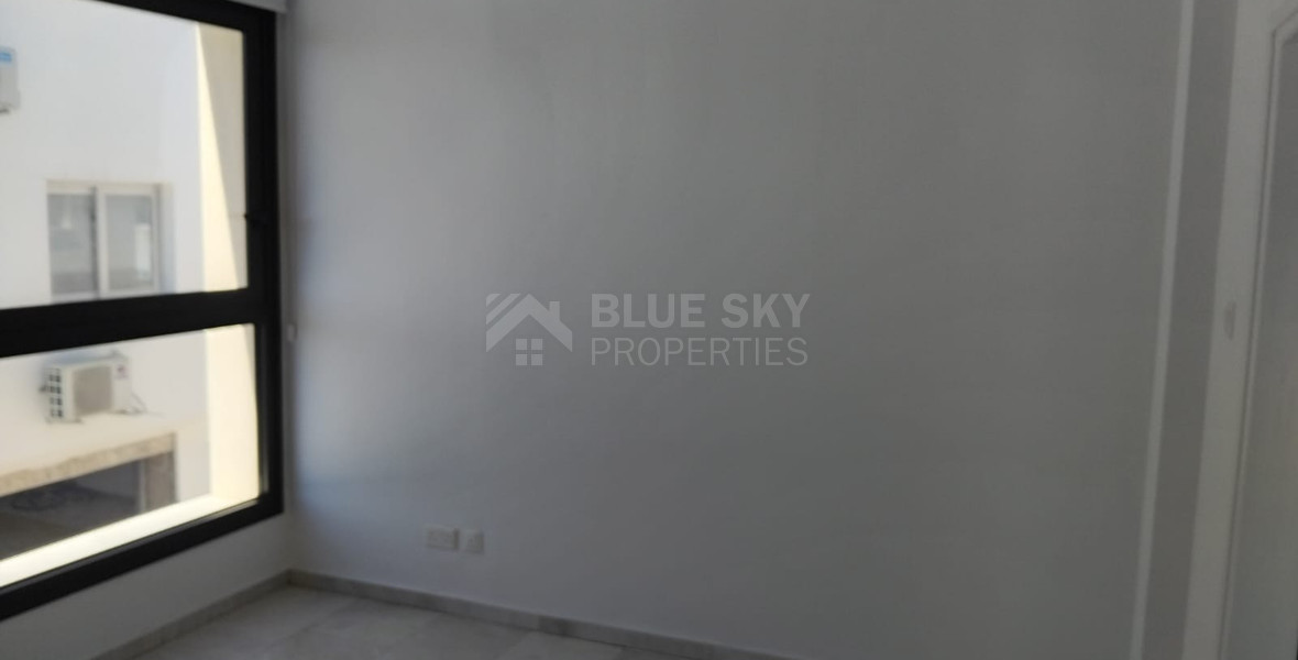 For Rent Modern  Apartment with Three Bedrooms for Rent
