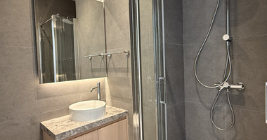 Rent: New Luxury 2-Bedroom furnished Apartment in Panthea, Limassol with communal swimming pool and gym.