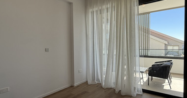 Rent: New Luxury 2-Bedroom furnished Apartment in Panthea, Limassol with communal swimming pool and gym.