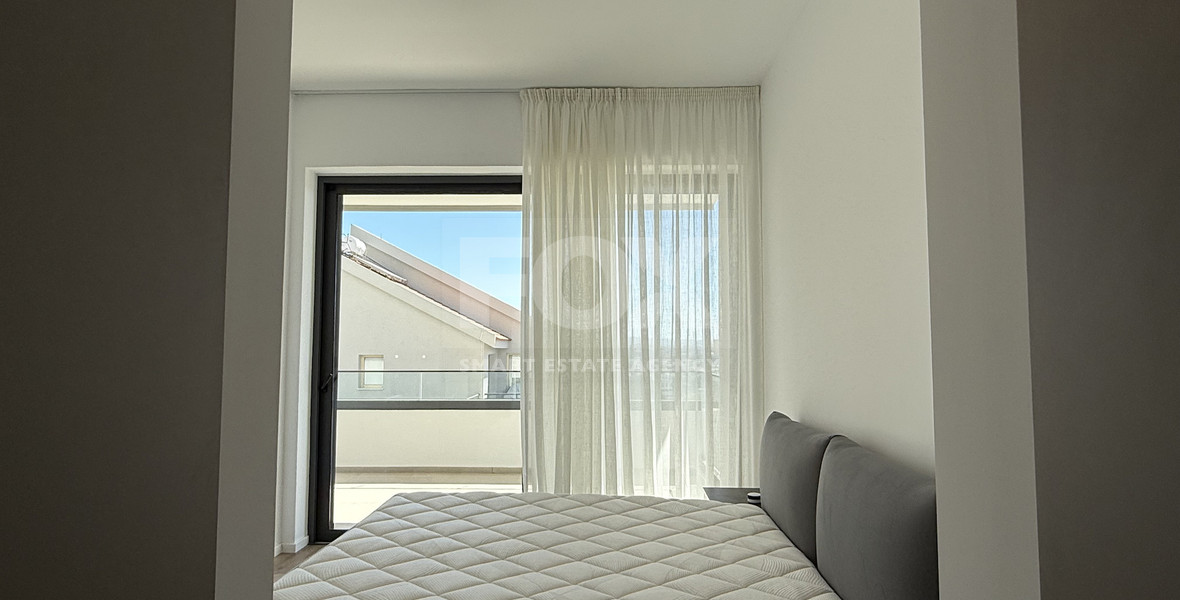 Rent: New Luxury 2-Bedroom furnished Apartment in Panthea, Limassol with communal swimming pool and gym.