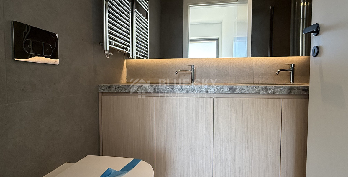 Rent: New Luxury 2-Bedroom furnished Apartment in Panthea, Limassol with communal swimming pool and gym.