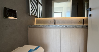 Rent: New Luxury 2-Bedroom furnished Apartment in Panthea, Limassol with communal swimming pool and gym.