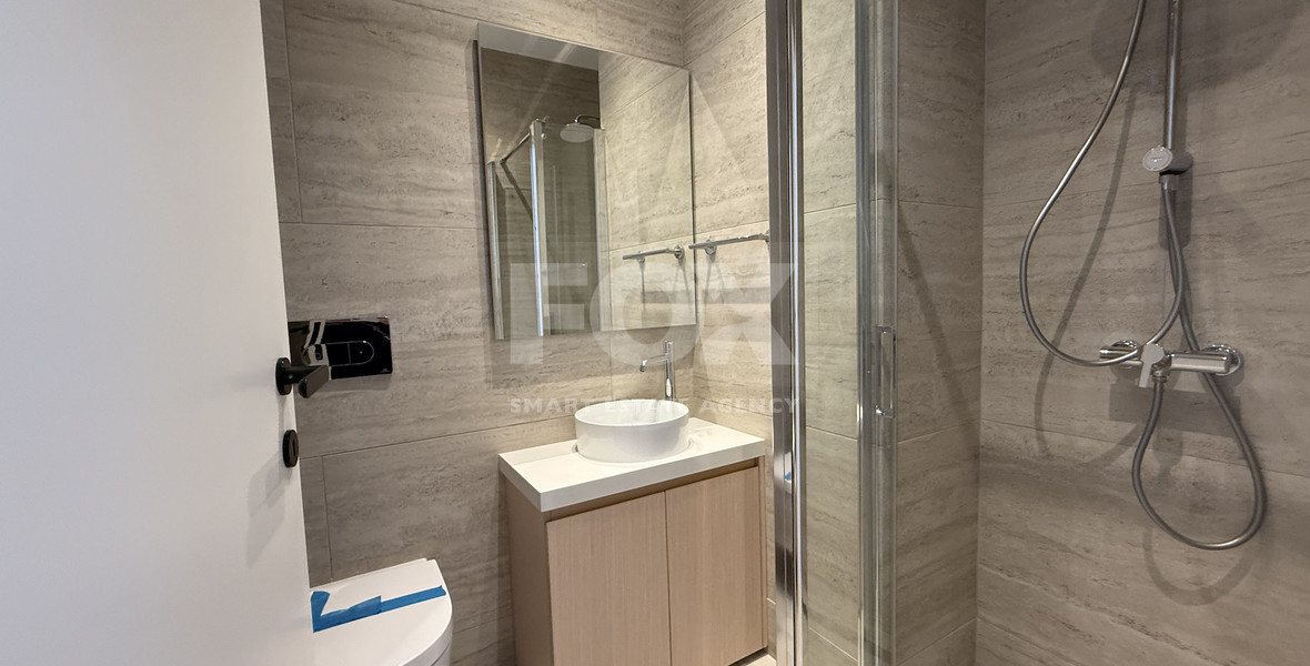 Rent: New Luxury 2-Bedroom furnished Apartment in Panthea, Limassol with communal swimming pool and gym.