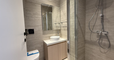 Rent: New Luxury 2-Bedroom furnished Apartment in Panthea, Limassol with communal swimming pool and gym.