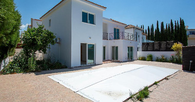Three-Bedroom Detached House with Private Swimming Pool in Pegeia, Paphos for sale